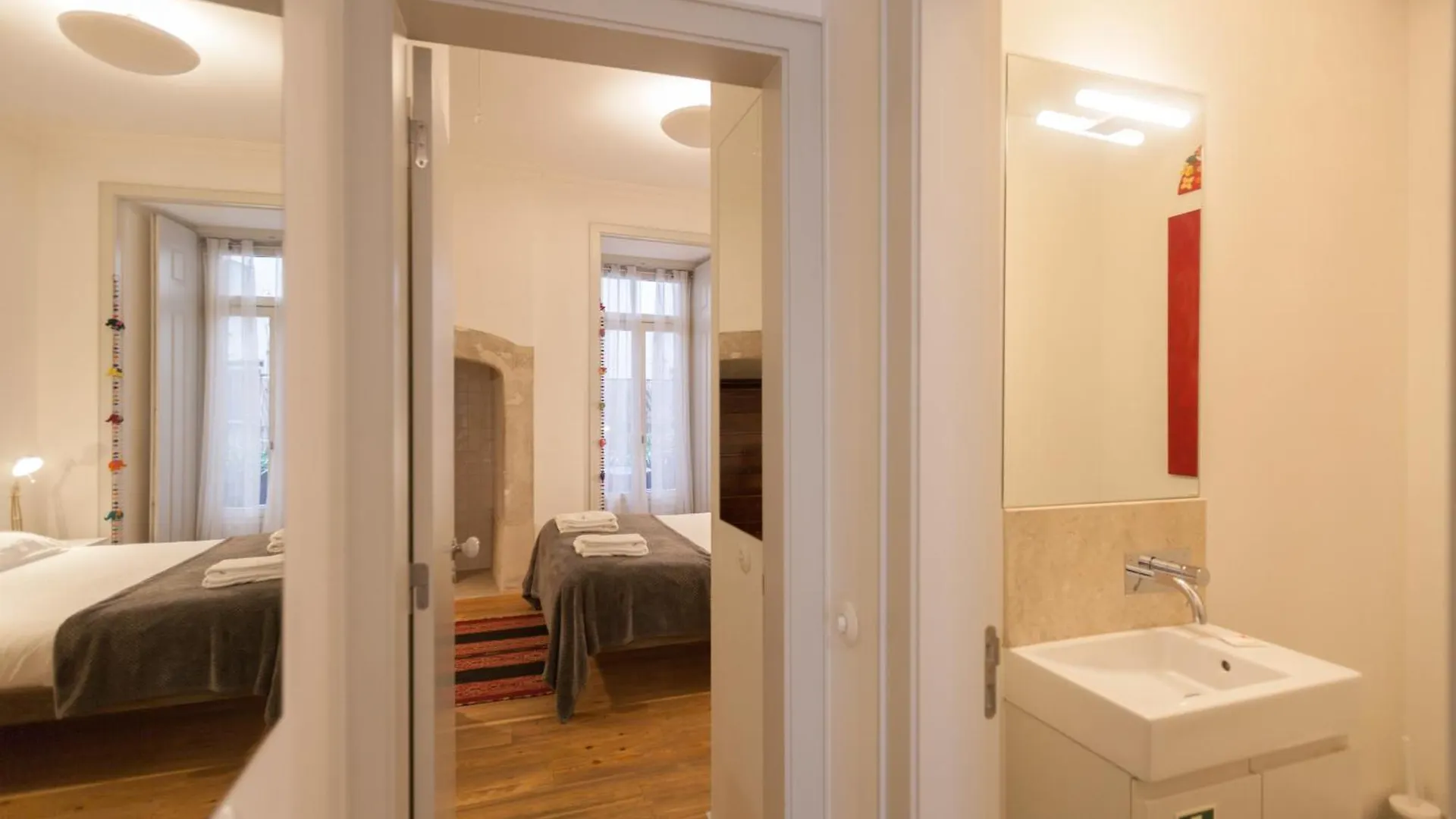 Flh Bacalhoeiros Balcony Flat Lisbon 0*,