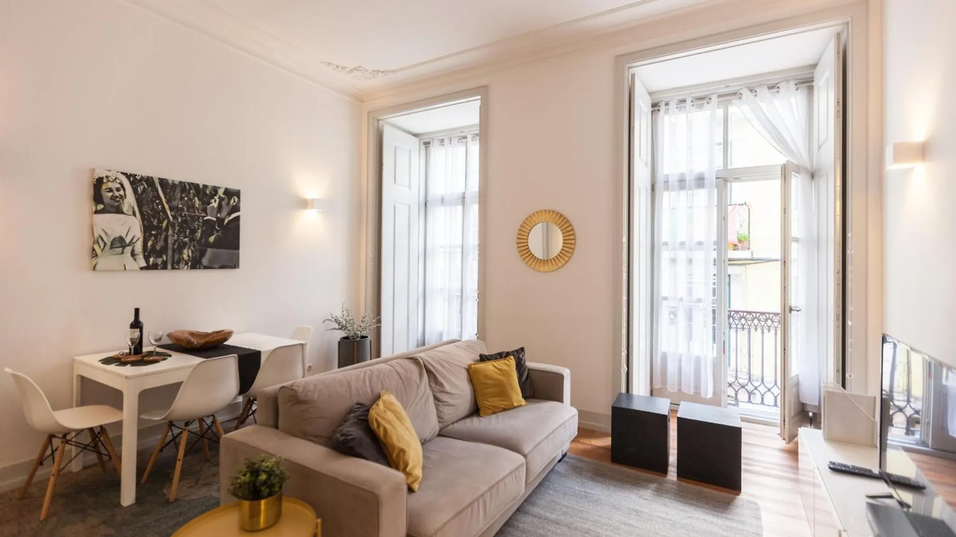 Flh Bacalhoeiros Balcony Flat Lisboa